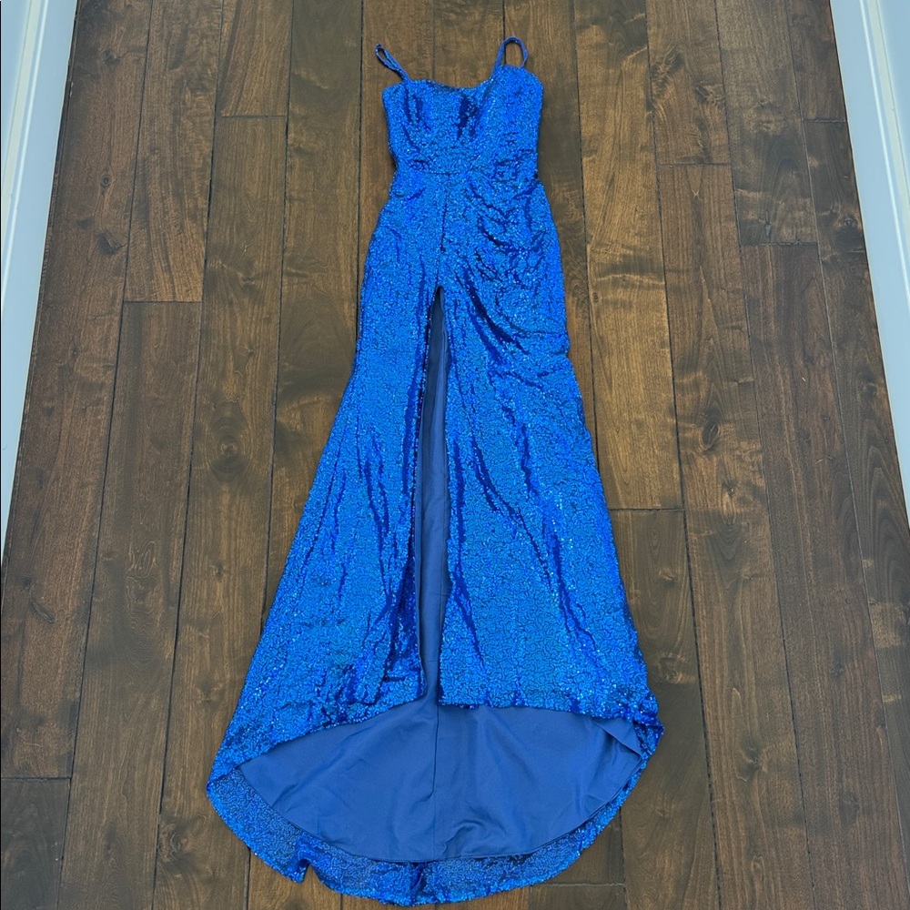 Elegant Blue Sequin Prom Dress
